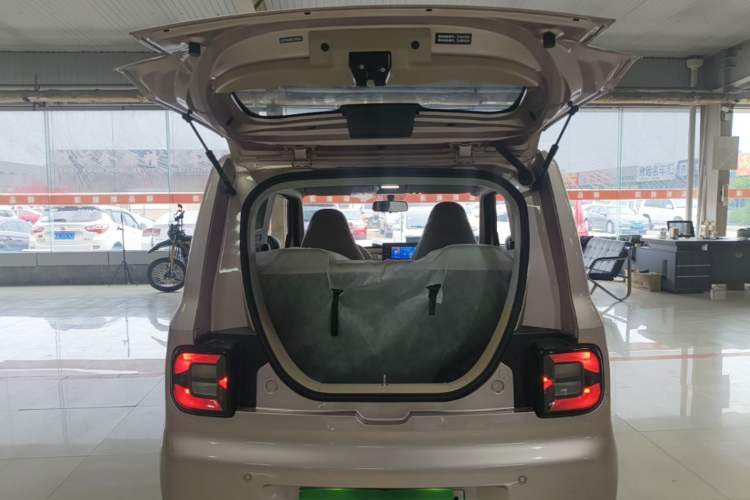 Used Geely Galaxy Panda 2024 Panda Mini 200km Longteng PRO Edition Trunk