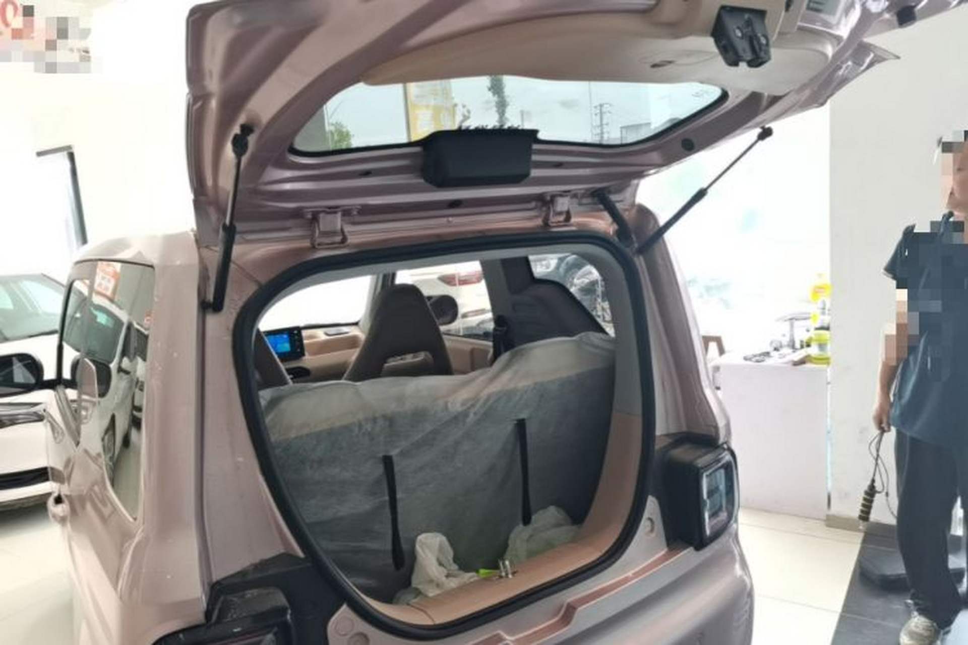 Used Geely Galaxy Panda 2024 Panda Mini 200km Endurance Bear Trunk