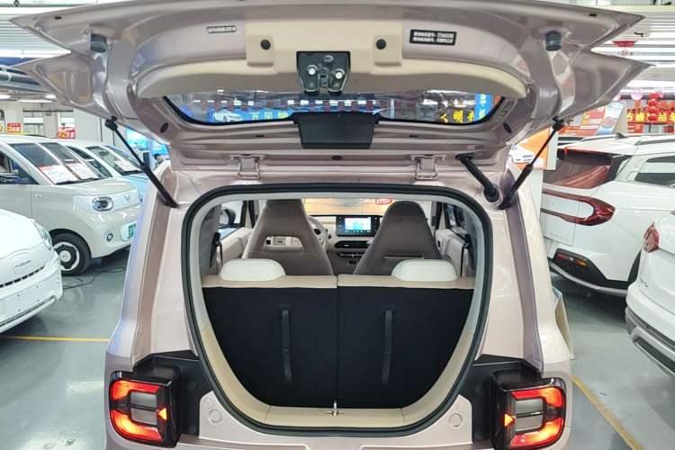 Used Geely Galaxy Panda 2024 Panda Mini 200km Longteng PRO Edition Trunk