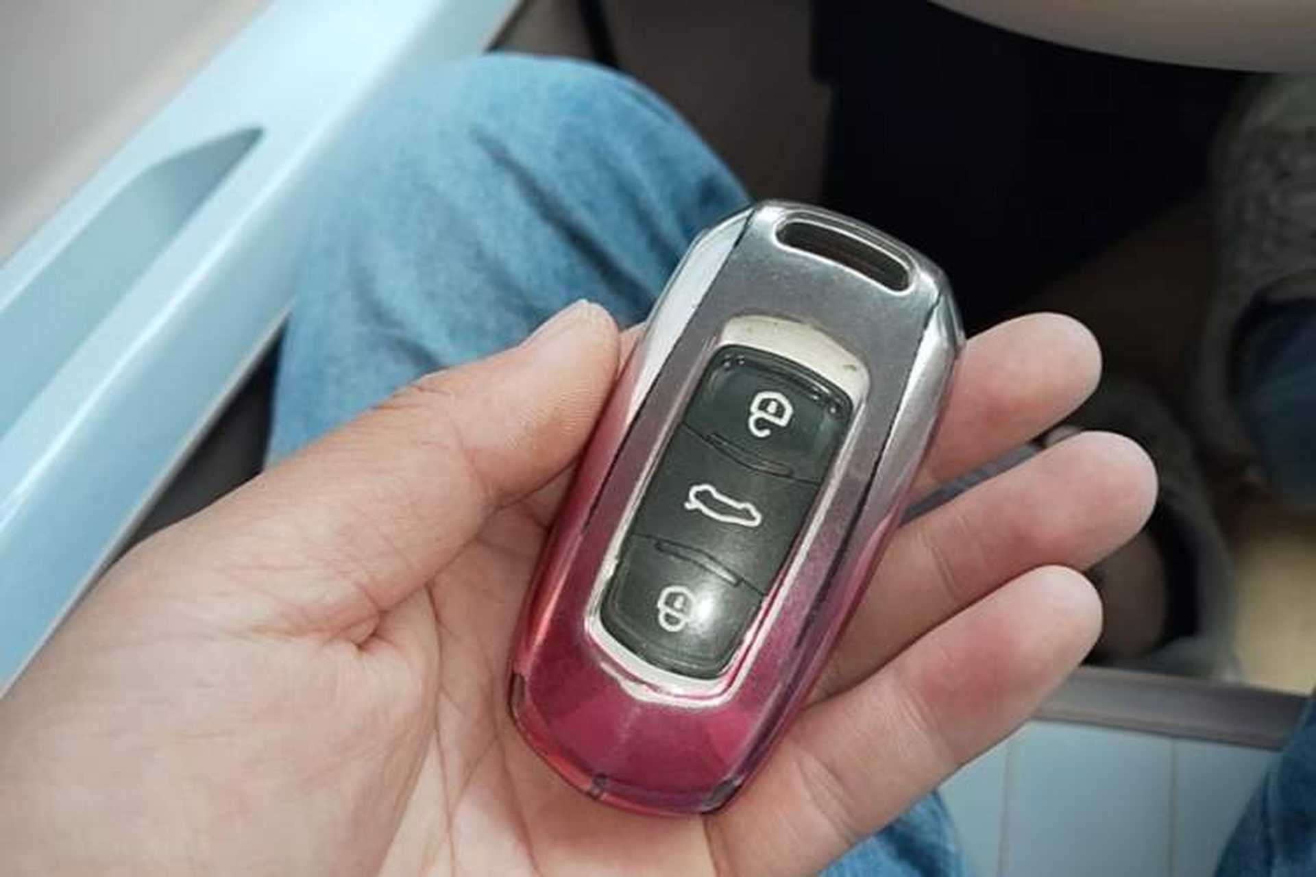 Used Geely Galaxy Panda 2024 Panda Mini 200km Longteng PRO Edition Vehicle Key