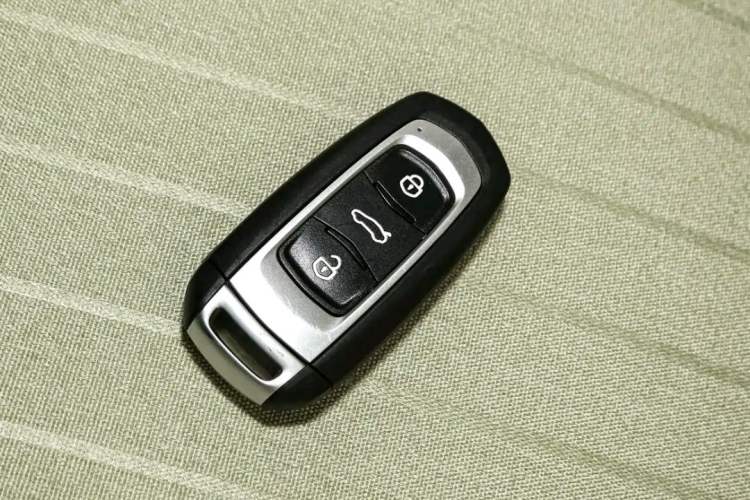 Used Geely Galaxy Panda 2024 Panda Mini 200km Endurance Bear Vehicle Key