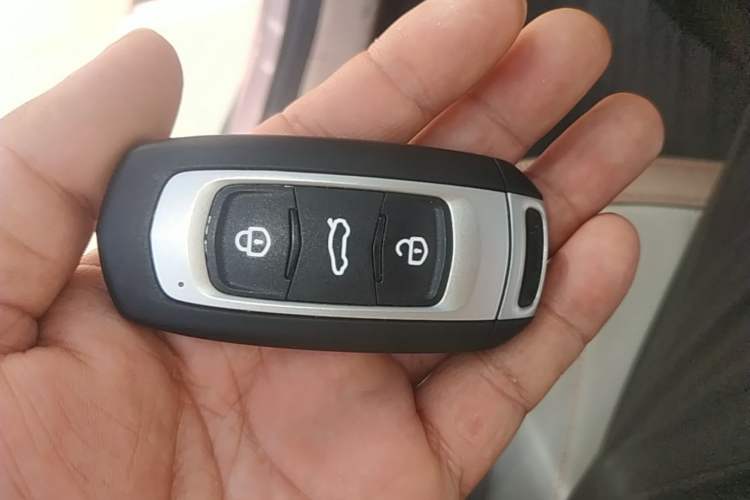 Used Geely Galaxy Panda 2024 Panda Mini 200km Endurance Bear Vehicle Key