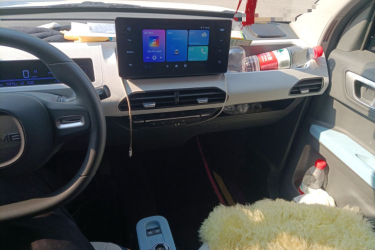Used Geely Galaxy Panda 2024 Panda Mini 200km Endurance Bear Audio And AC Panel
