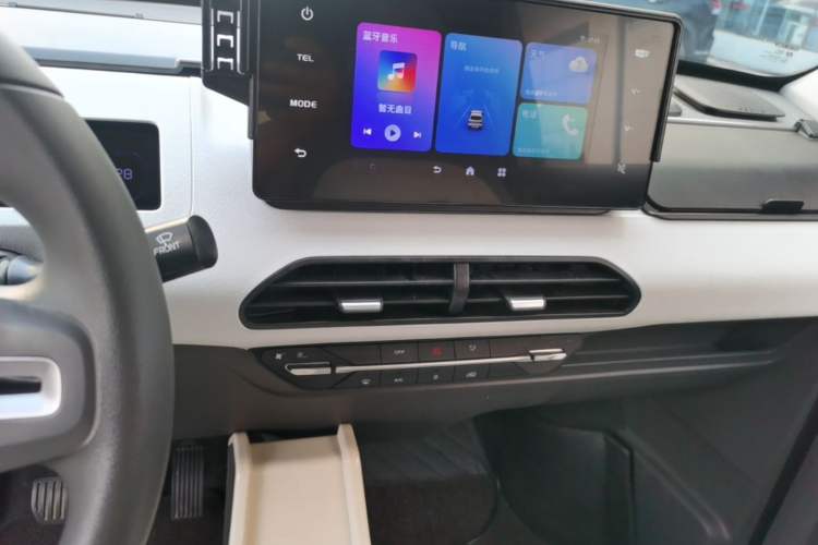 Used Geely Galaxy Panda 2024 200km Panda Kart Audio And AC Panel