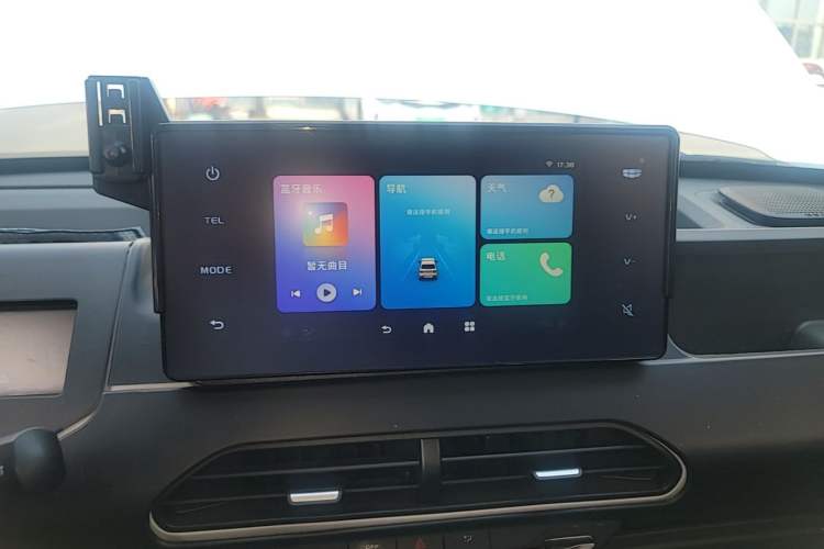 Used Geely Galaxy Panda 2024 Panda Mini 200km Endurance Bear Audio And AC Panel