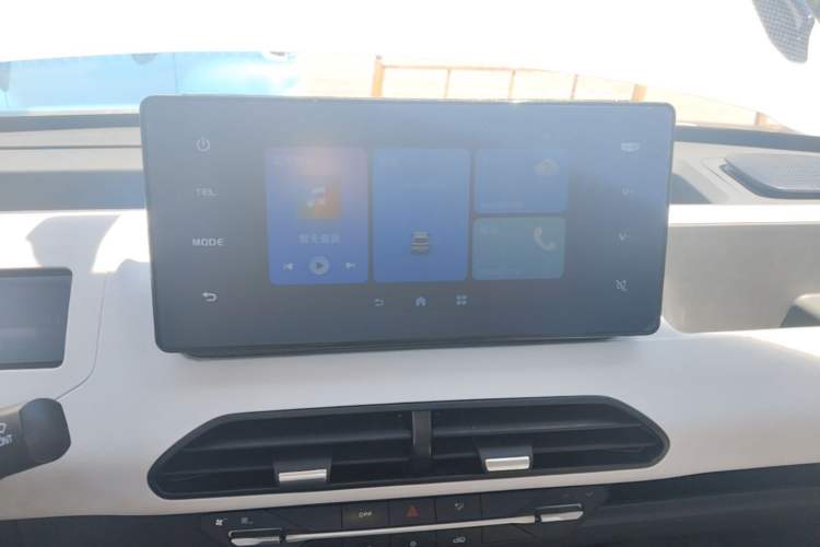 Used Geely Galaxy Panda 2024 200km Panda Kart Audio And AC Panel