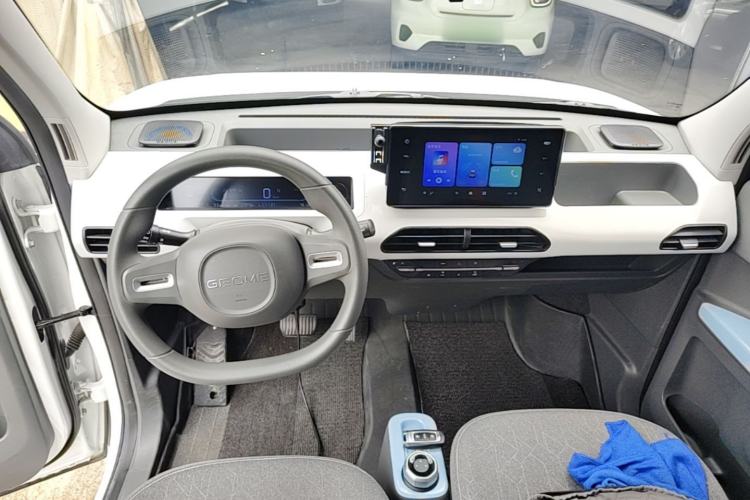 Used Geely Galaxy Panda 2024 200km Panda Kart Center Console