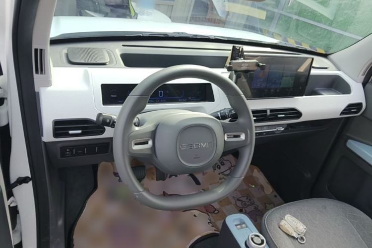 Used Geely Galaxy Panda 2024 Panda Mini 200km Longteng PRO Edition Center Console