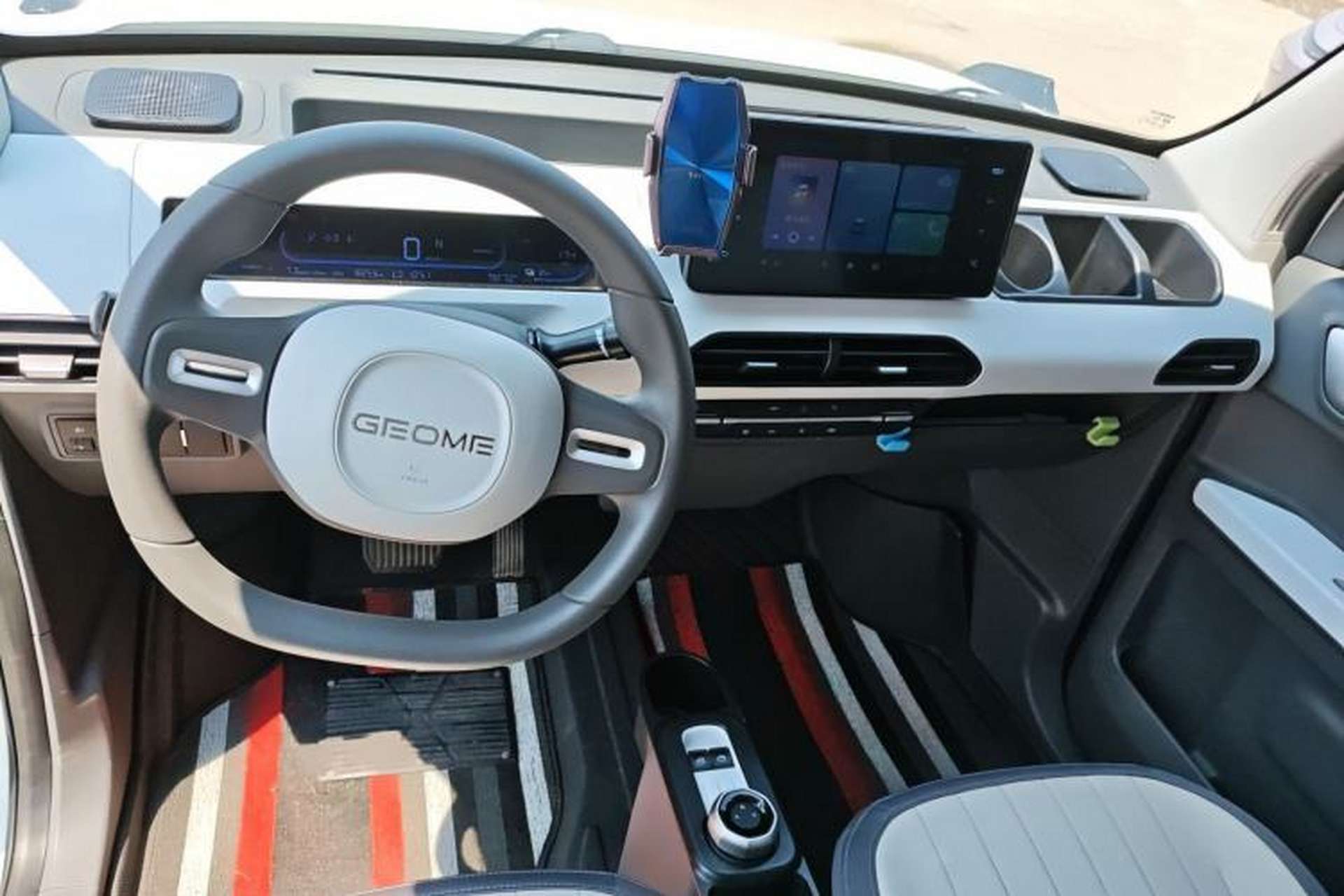 Used Geely Galaxy Panda 2024 200km Panda Kart Center Console