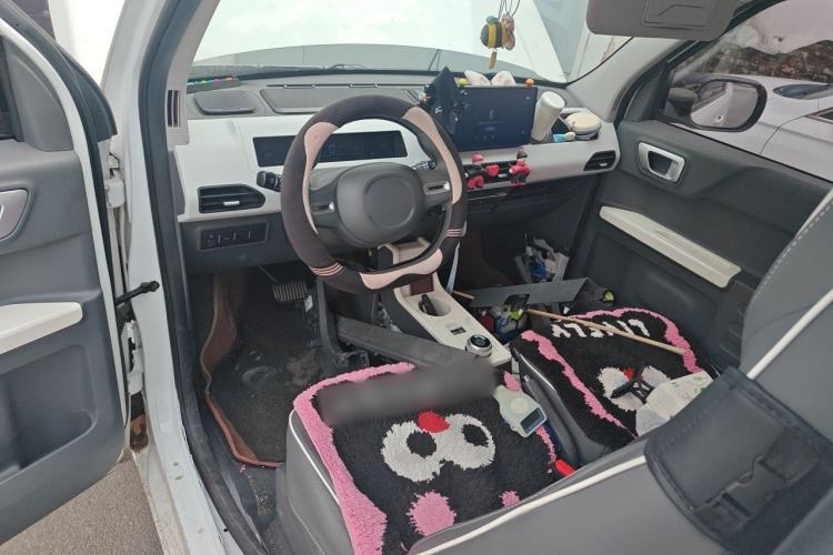 Used Geely Galaxy Panda 2024 Panda Mini 200km Longteng PRO Edition Center Console
