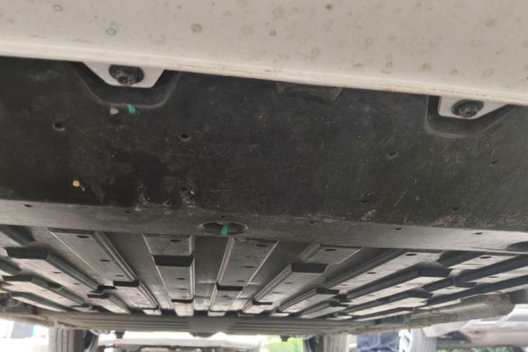 Used Geely Galaxy Panda 2024 Panda Mini 200km Endurance Bear Chassis Front