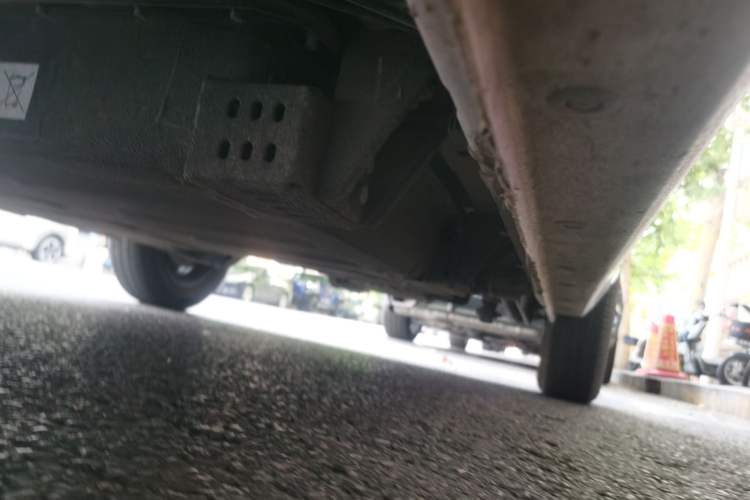 Used Geely Galaxy Panda 2024 Panda Mini 200km Endurance Bear Chassis Front Left