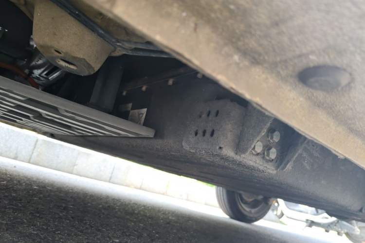 Used Geely Galaxy Panda 2024 Panda Mini 200km Endurance Bear Chassis Front Left