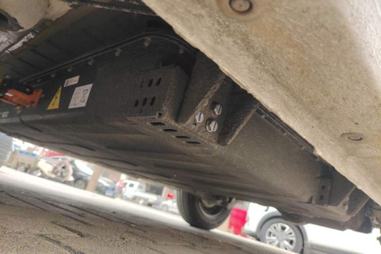 Used Geely Galaxy Panda 2024 Panda Mini 200km Endurance Bear Chassis Front Left
