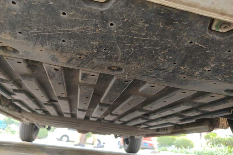 Used Geely Galaxy Panda 2024 Panda Mini 200km Endurance Bear Chassis Front