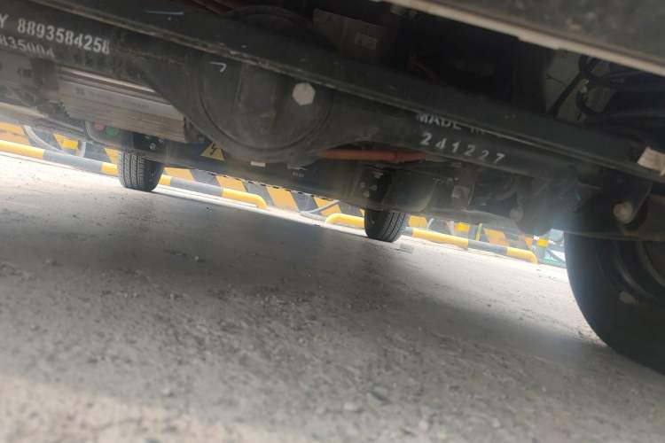 Used Geely Galaxy Panda 2024 Panda Mini 200km Endurance Bear Chassis Rear