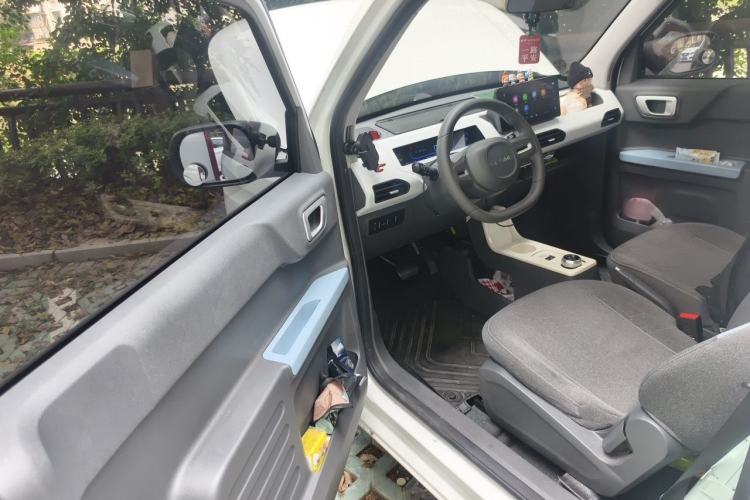 Used Geely Galaxy Panda 2024 Panda Mini 200km Endurance Bear Driver Seat