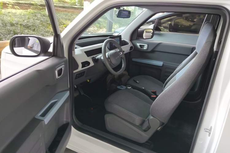 Used Geely Galaxy Panda 2024 Panda Mini 200km Longteng PRO Edition Driver Seat
