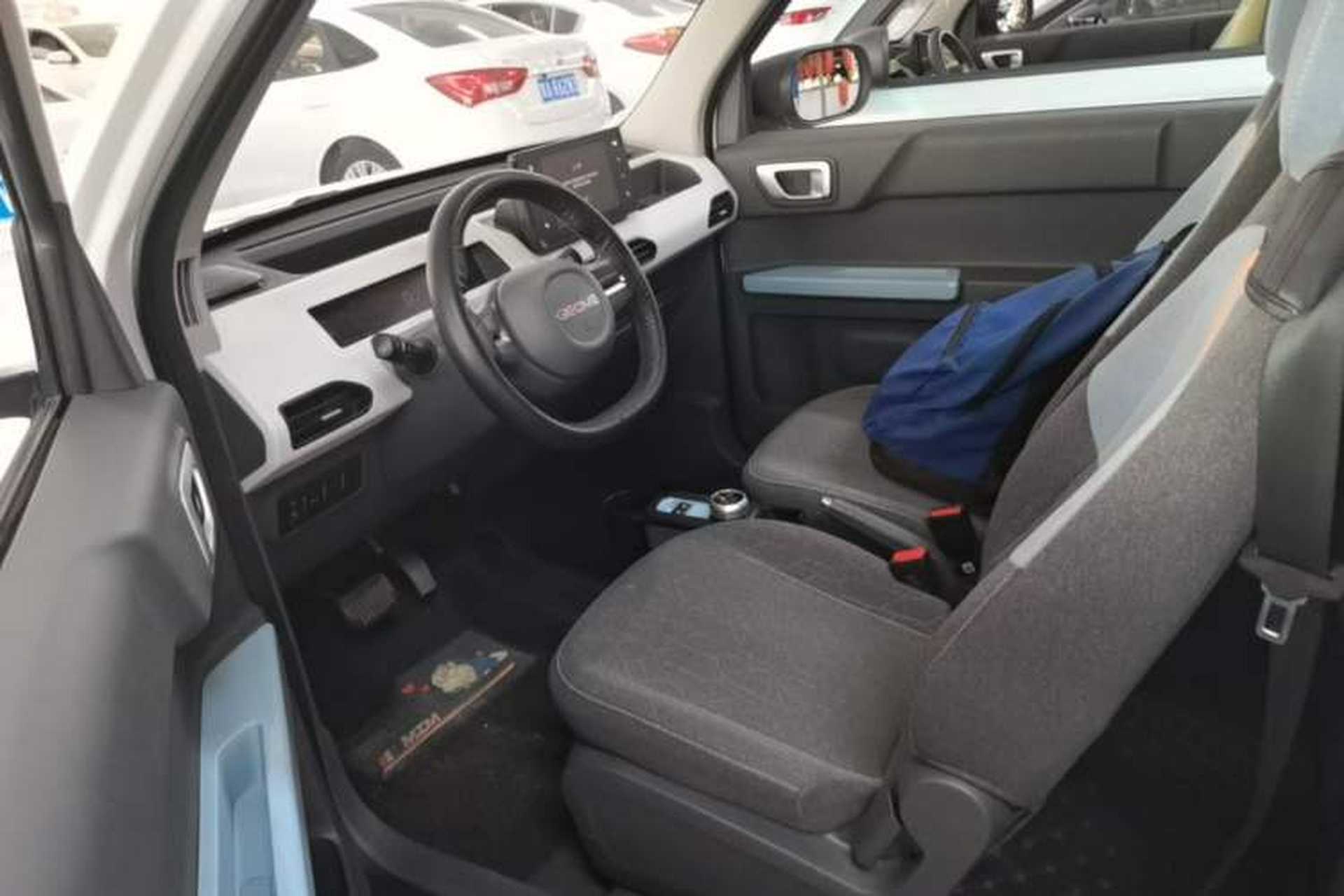 Used Geely Galaxy Panda 2024 Panda Mini 200km Endurance Bear Driver Seat