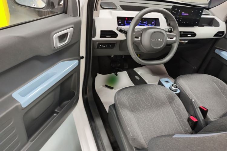 Used Geely Galaxy Panda 2024 Panda Mini 200km Longteng PRO Edition Driver Seat