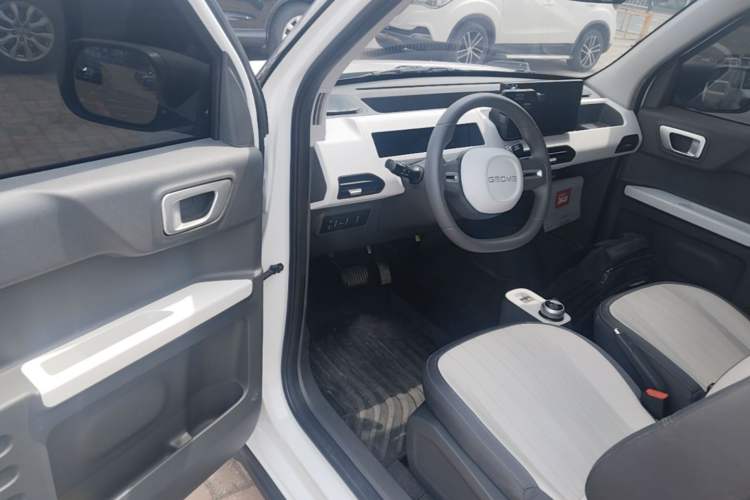 Used Geely Galaxy Panda 2024 200km Panda Kart Driver Seat