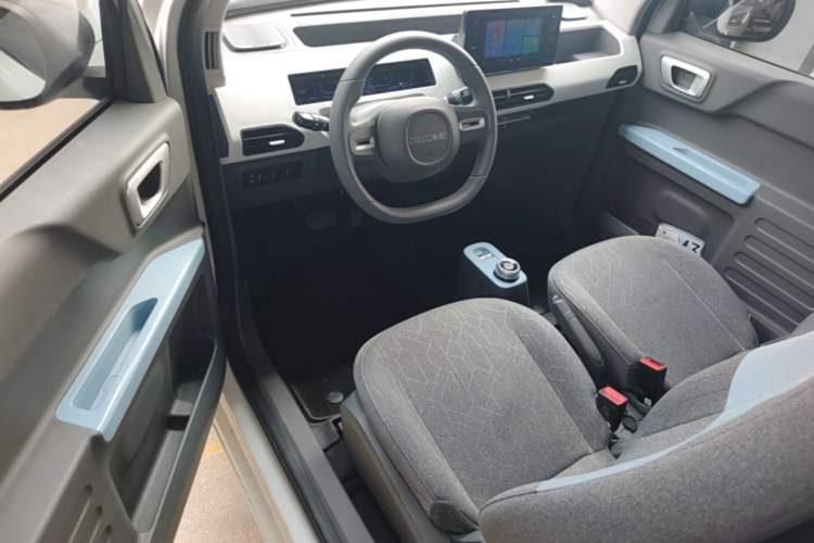 Used Geely Galaxy Panda 2024 Panda Mini 200km Longteng PRO Edition Driver Seat