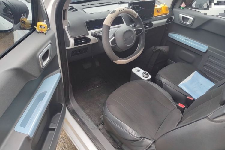 Used Geely Galaxy Panda 2024 Panda Mini 200km Dragon Edition Driver Seat