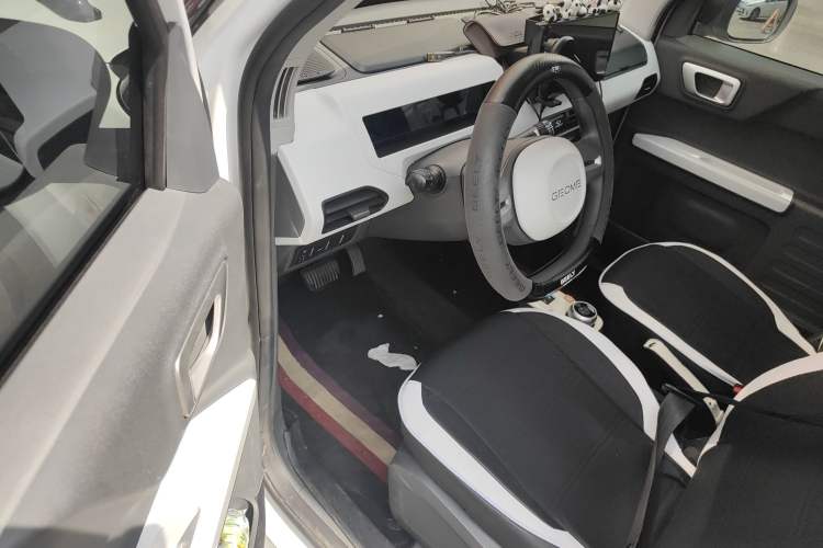Used Geely Galaxy Panda 2024 200km Panda Kart Driver Seat