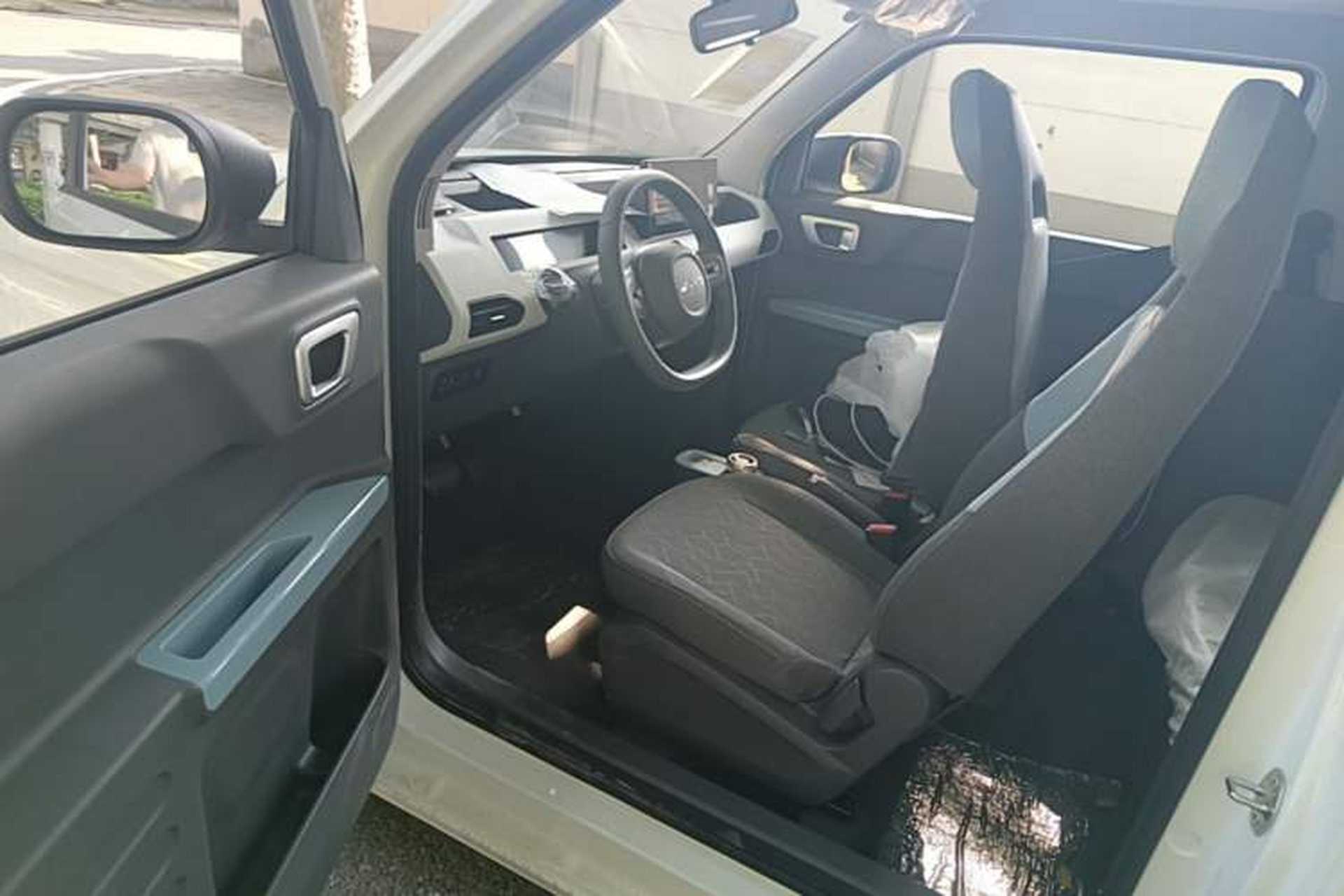 Used Geely Galaxy Panda 2024 Panda Mini 200km Endurance Bear Driver Seat