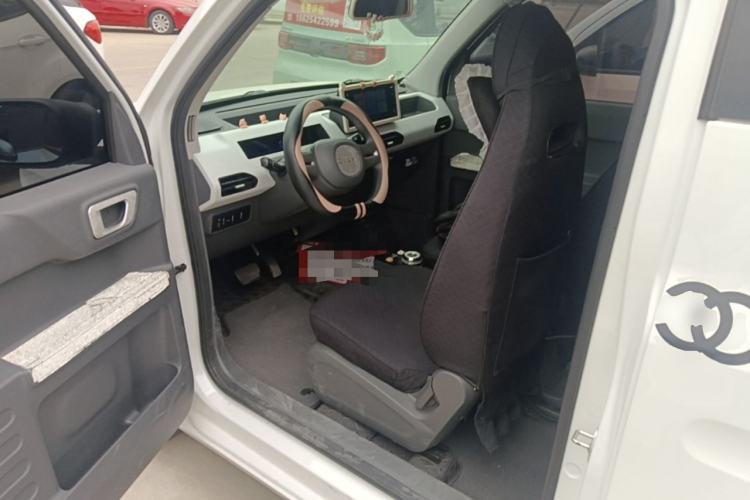 Used Geely Galaxy Panda 2024 Panda Mini 200km Endurance Bear Driver Seat
