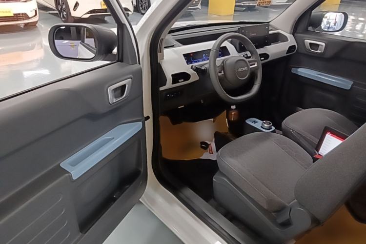 Used Geely Galaxy Panda 2024 Panda Mini 200km Longteng PRO Edition Driver Seat