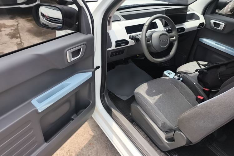 Used Geely Galaxy Panda 2024 Panda Mini 200km Longteng PRO Edition Driver Seat