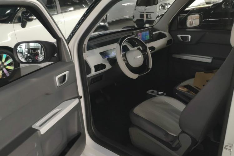 Used Geely Galaxy Panda 2024 200km Panda Kart Driver Seat