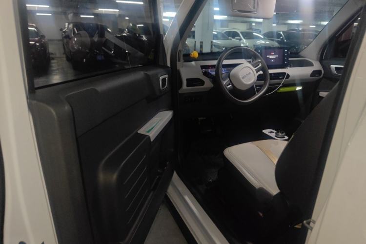 Used Geely Galaxy Panda 2024 200km Panda Rider Driver Seat