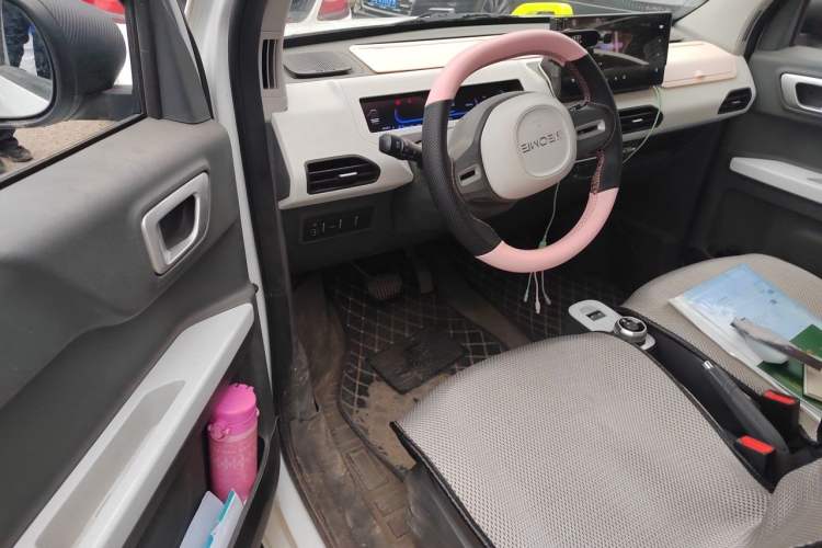 Used Geely Galaxy Panda 2024 200km Panda Rider Driver Seat