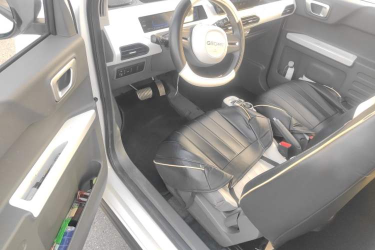 Used Geely Galaxy Panda 2024 200km Panda Kart Driver Seat