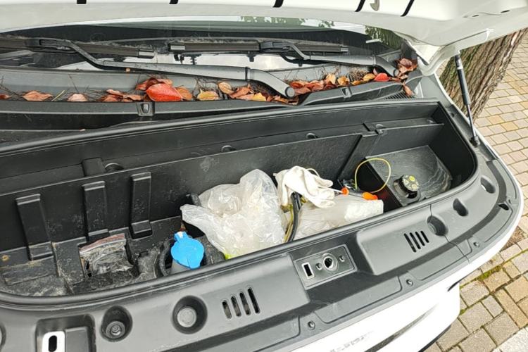 Used Geely Galaxy Panda 2024 200km Panda Kart Engine Bay