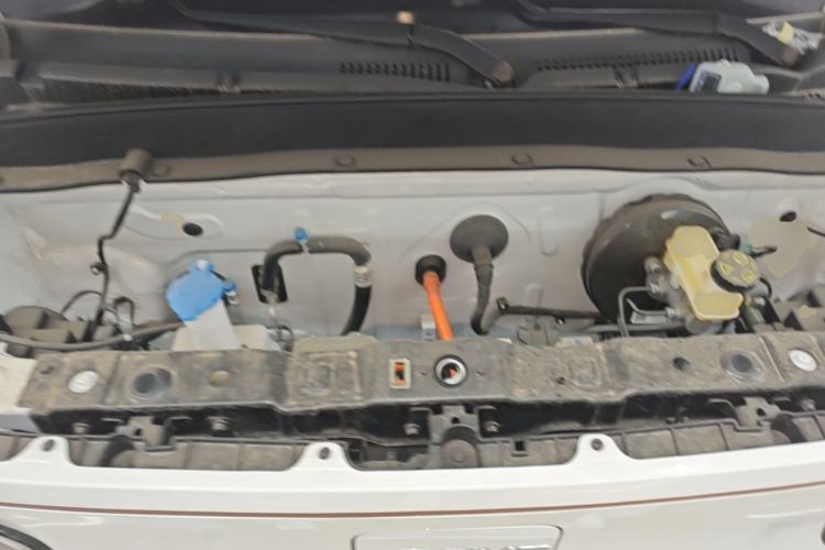 Used Geely Galaxy Panda 2024 Panda Mini 200km Endurance Bear Engine Bay