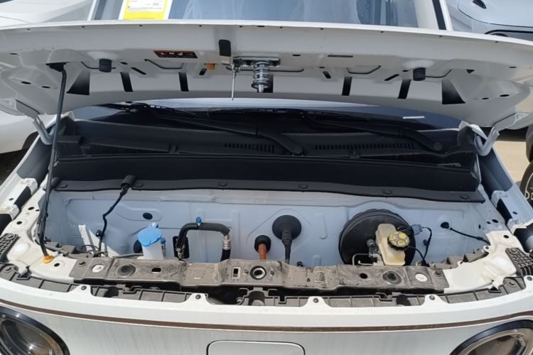 Used Geely Galaxy Panda 2024 Panda Mini 200km Endurance Bear Engine Bay
