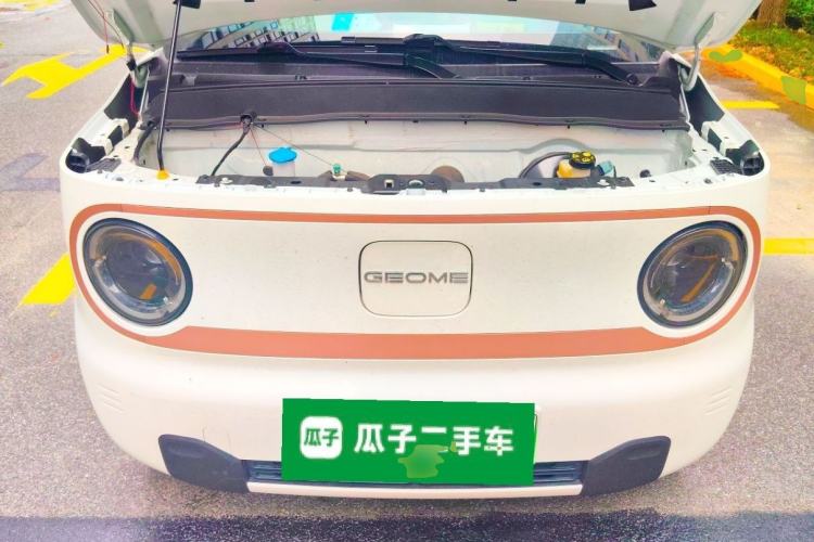Used Geely Galaxy Panda 2024 Panda Mini 200km Endurance Bear Engine Bay
