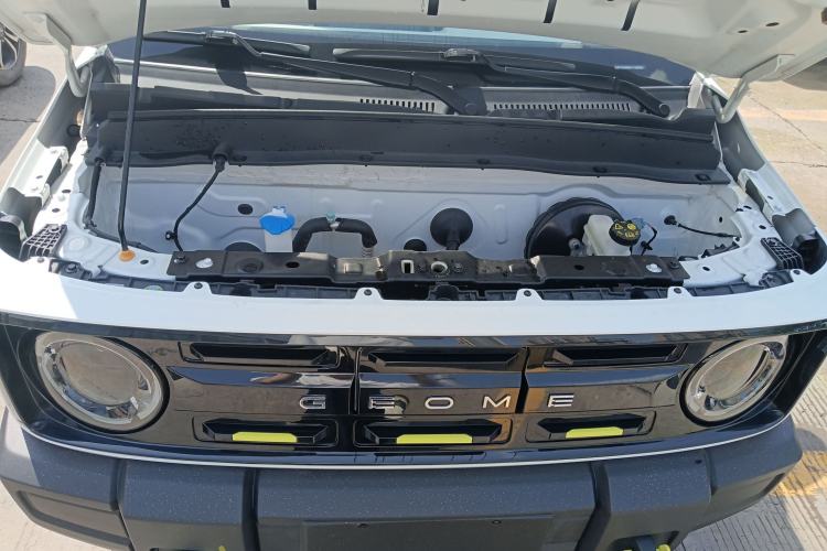 Used Geely Galaxy Panda 2024 200km Panda Rider Engine Bay