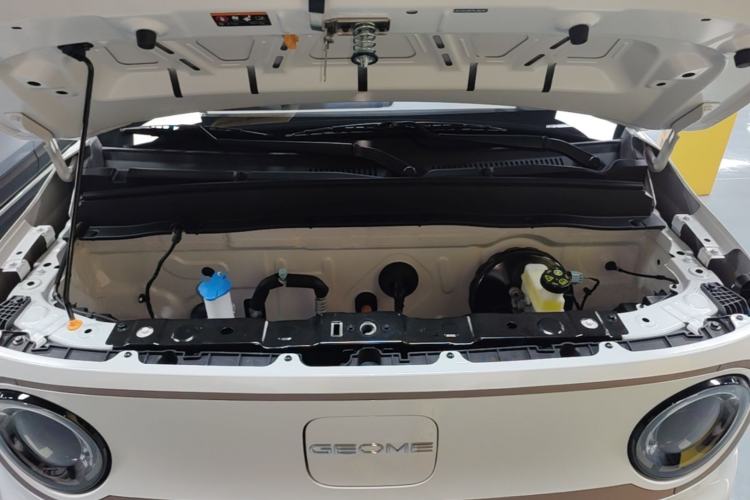 Used Geely Galaxy Panda 2024 Panda Mini 200km Longteng PRO Edition Engine Bay