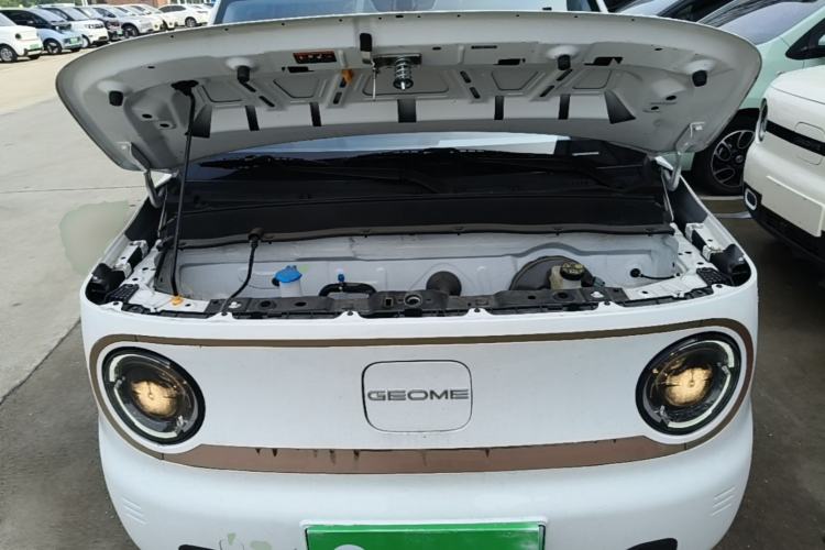 Used Geely Galaxy Panda 2024 Panda Mini 200km Endurance Bear Engine Bay