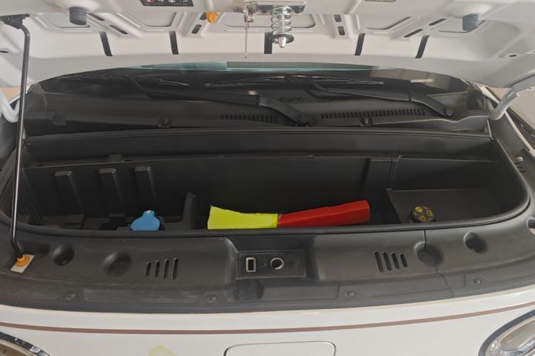 Used Geely Galaxy Panda 2024 Facelifted Panda Mini 200km Dragon Edition Engine Bay