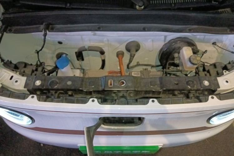 Used Geely Galaxy Panda 2024 Panda Mini 200km Endurance Bear Engine Bay