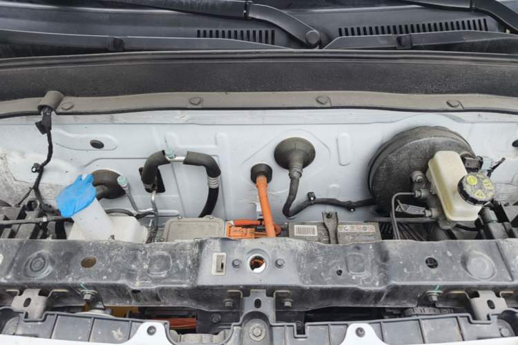 Used Geely Galaxy Panda 2024 Panda Mini 200km Endurance Bear Engine Bay