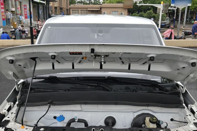 Used Geely Galaxy Panda 2024 Panda Mini 200km Endurance Bear Engine Bay