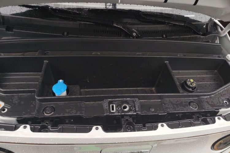 Used Geely Galaxy Panda 2024 Panda Mini 200km Dragon Edition Engine Bay