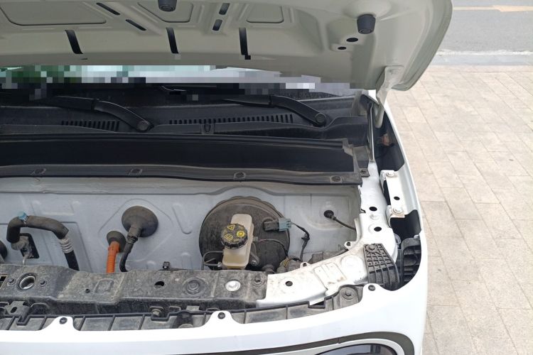 Used Geely Galaxy Panda 2024 Panda Mini 200km Endurance Bear Engine Bay Left