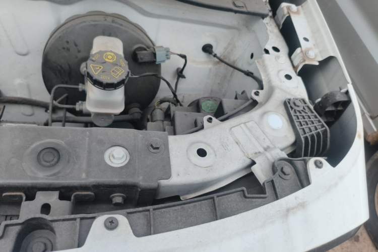 Used Geely Galaxy Panda 2024 200km Panda Rider Engine Bay Left